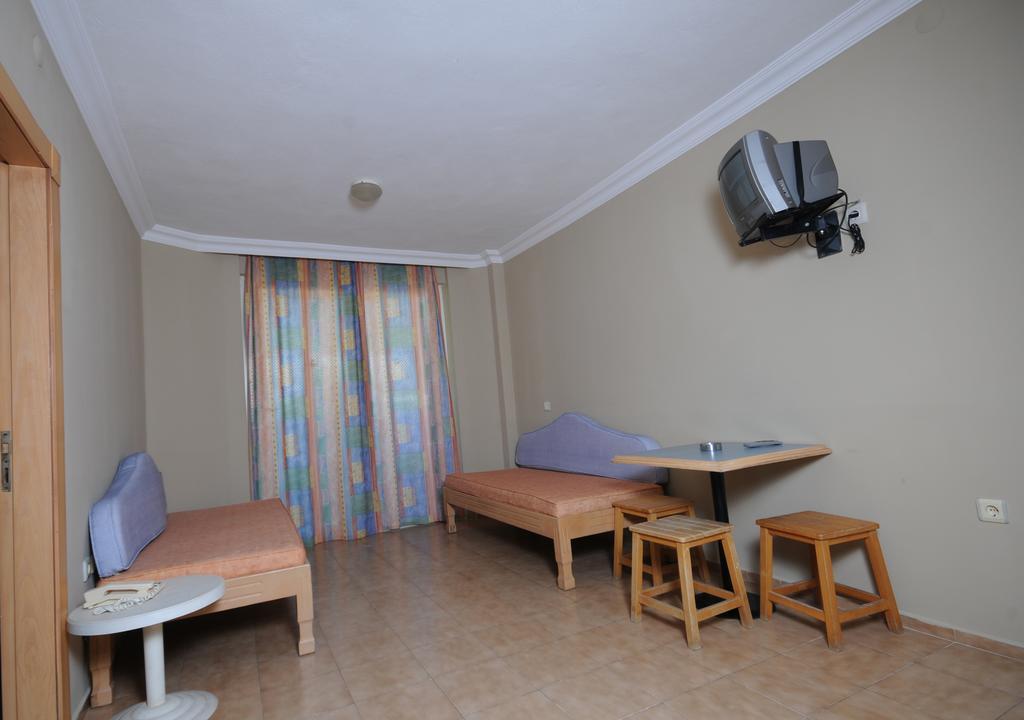 Selen Apart İçmeler Exterior foto